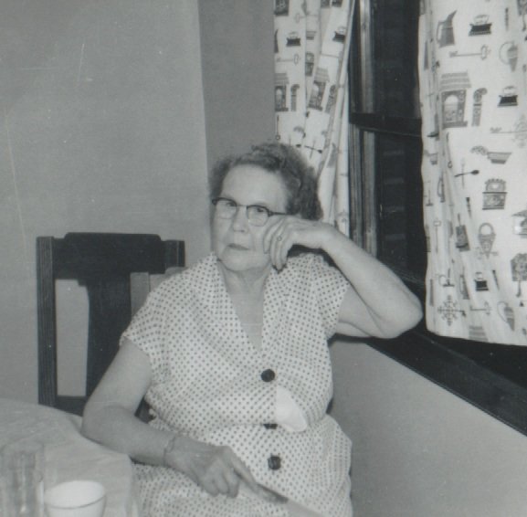 corabellholder.jpg
